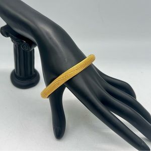 Vintage gold mesh tube chain bracelet 8.5”